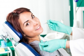 Pulizia dei denti a Roma: l'igiene orale, prevenzione - GNATHOUS centro dentisti Roma